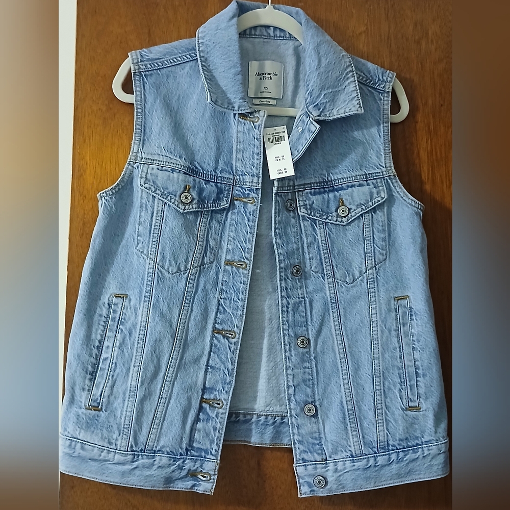 Abercrombie & Fitch Blue Denim Vest